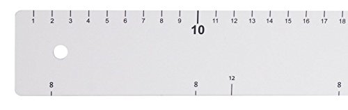 Backlineal aus weißem Polystyrol, in Zentimeter und 8/12 cm - Skalierung / Länge: 64 cm, Breite: 5 cm | ERK